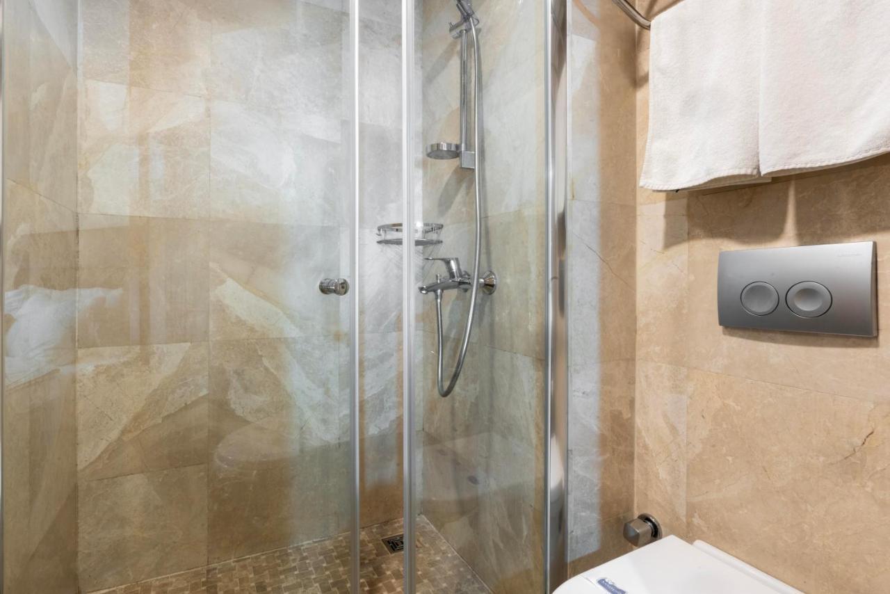 6 Apartment Galata Istanbul Exteriör bild
